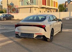 كيا K5